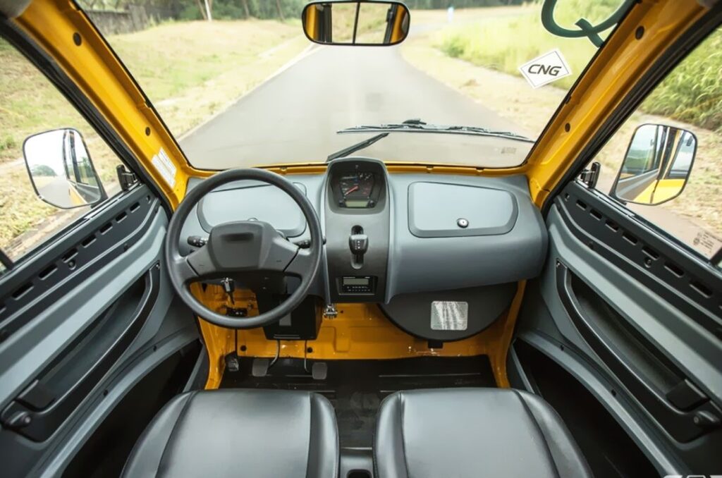 Bajaj Qute