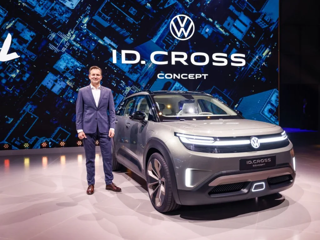 Volkswagen की पहली छोटी Electric SUV ID. Cross देगी 420km की रेंज 5 id cross 2025 09 ea78911832b9003d38f167a955a93bfe